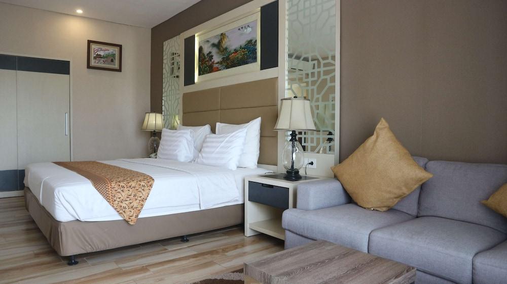 Golden Tulip Essential Belitung Otel Tanjung Pandan Dış mekan fotoğraf