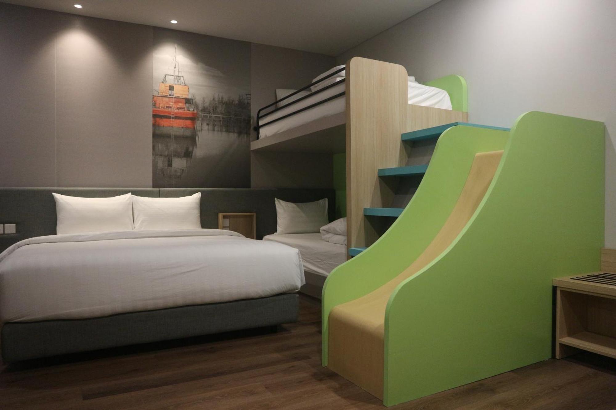Golden Tulip Essential Belitung Otel Tanjung Pandan Dış mekan fotoğraf