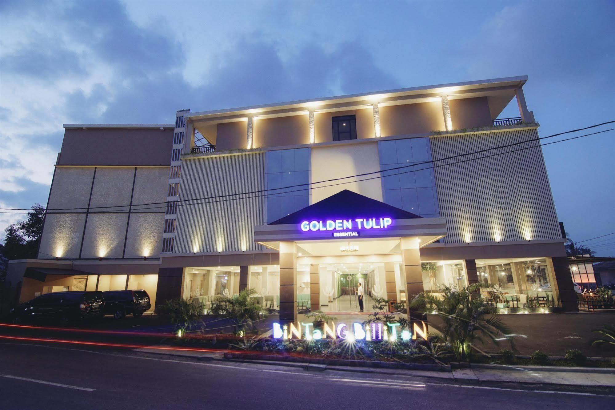 Golden Tulip Essential Belitung Otel Tanjung Pandan Dış mekan fotoğraf